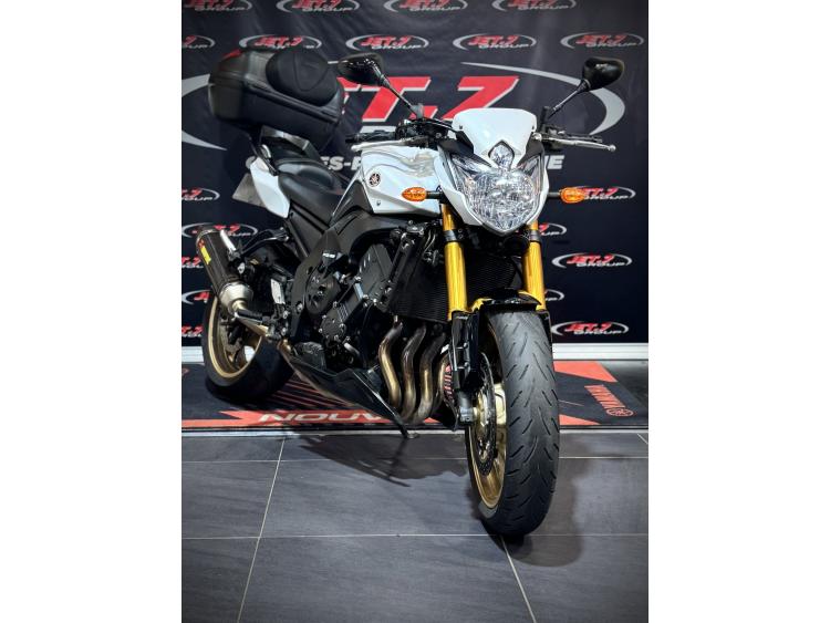 YAMAHA FZ8