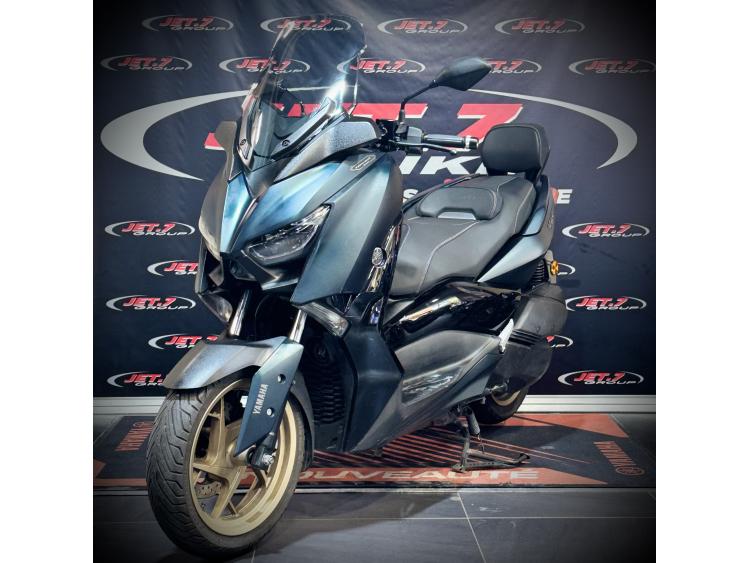 YAMAHA XMAX 300 Tech Max