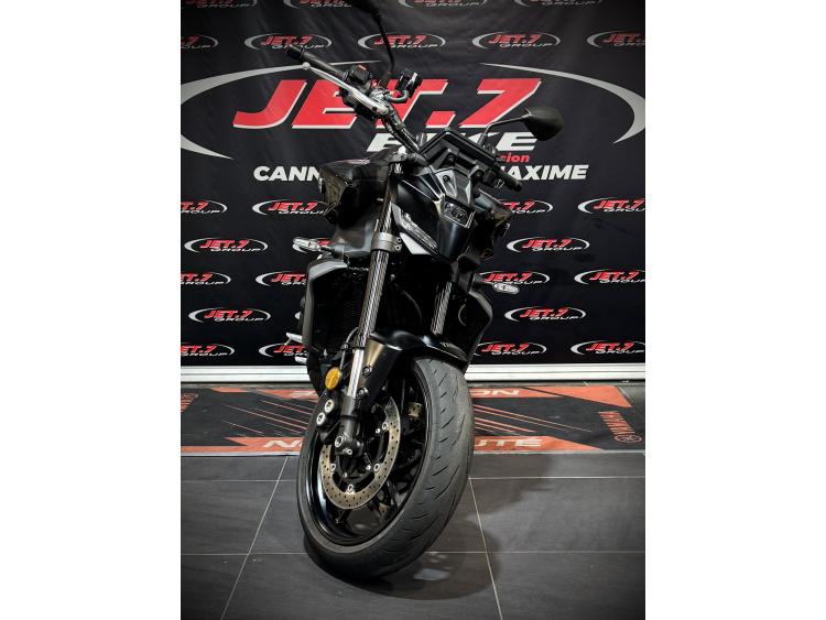 YAMAHA MT-09  Y-AMT
