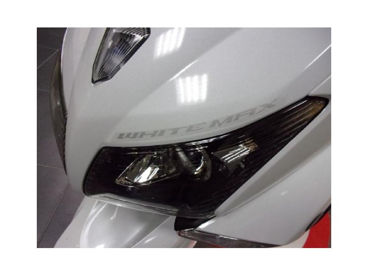 TMAX WHITE MAX